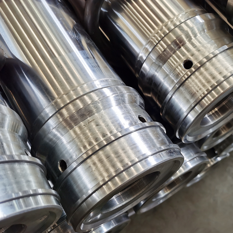 Rura hydrauliczna E355 vs 20MnV6: wytrzymałość, koszt i wybór lufy cylindra